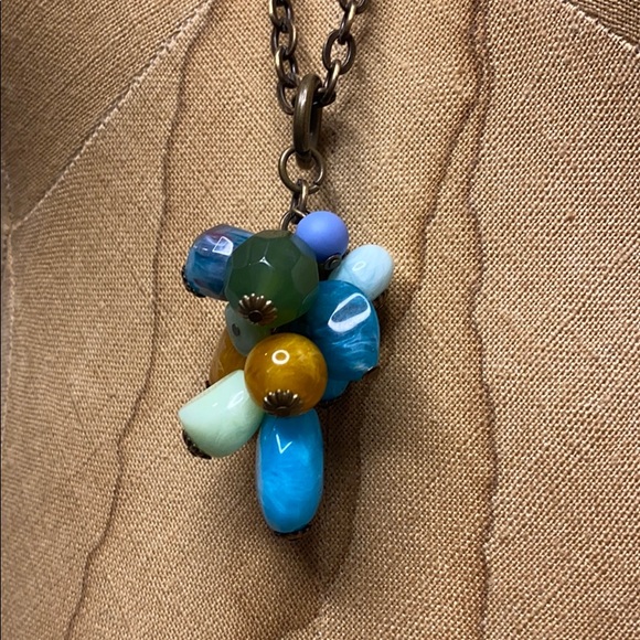 Necklace with decor of bobblos - Picture 4 of 4